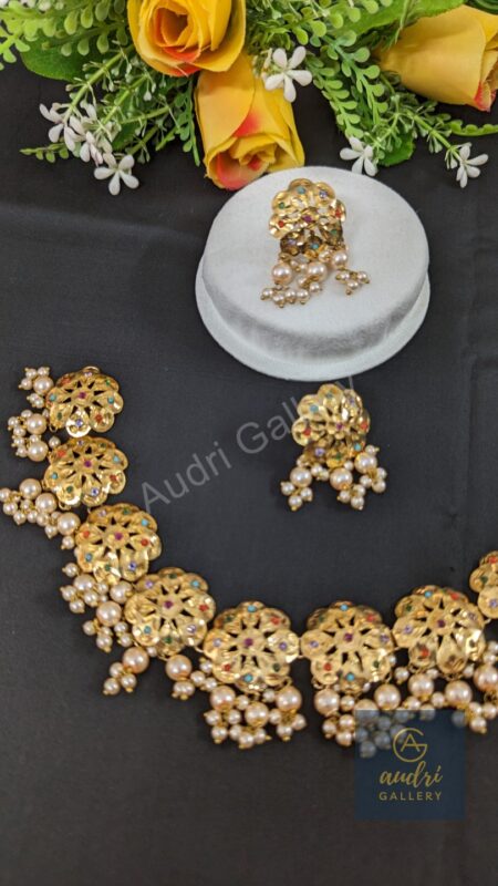 Katai Bokol Mala Necklace Drops with Earrings