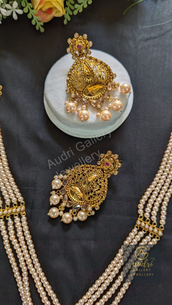 White 4 Strand Pearl Gold-Plated Sita with Earrings Jewellery Set