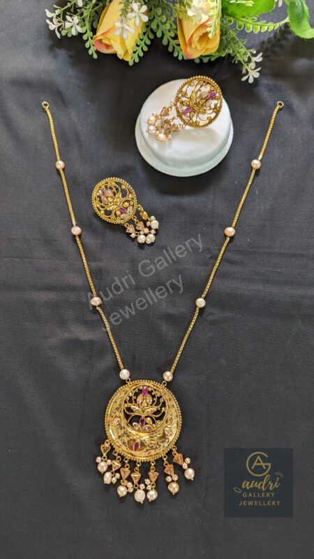 Chandhra Har with Real Pearl Drop and Earrings Jewellery Set