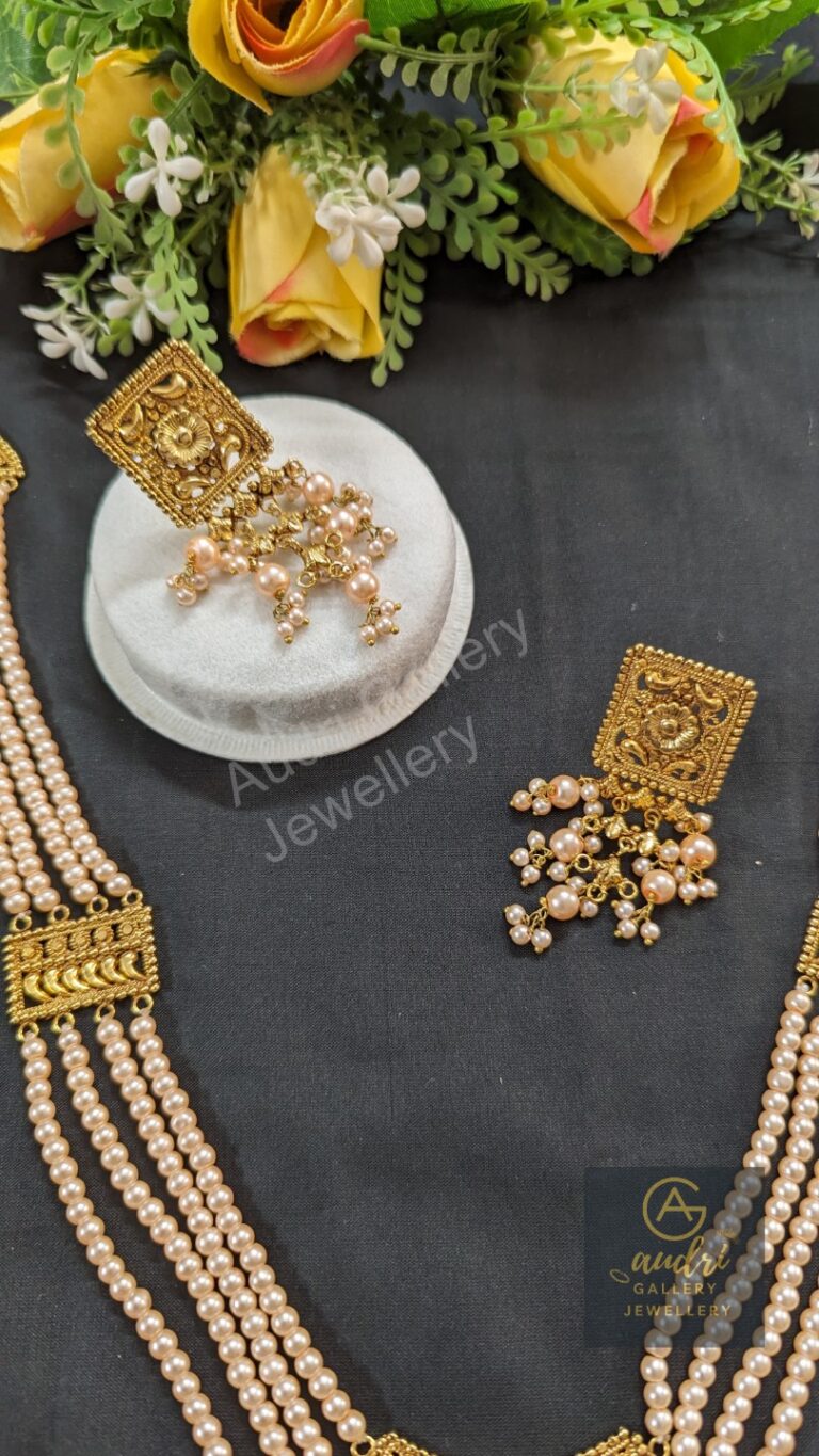 4 Strand Pearl Gold-Plated Sita Har with Earrings Jewellery Set