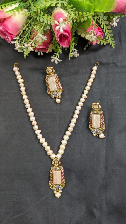 Real Pearl Sita with Earrings