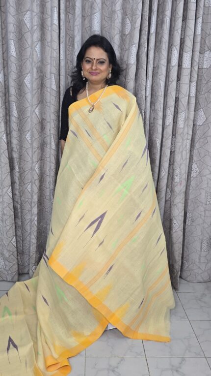 Offwhite Body with Yellow Par Monipuri Saree with Running Blouse Piece