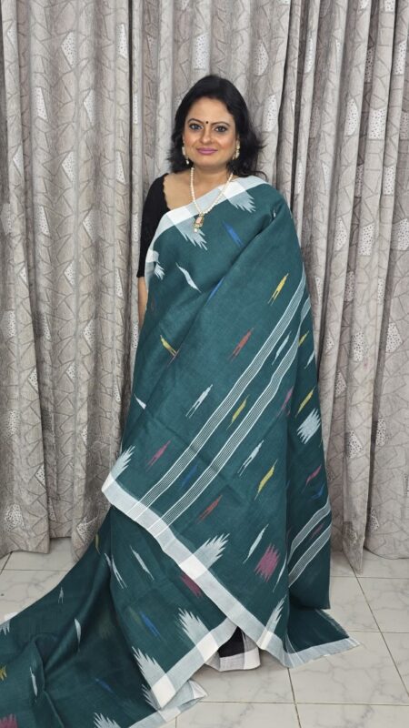 Seagreen Body with White Par Monipuri Saree with Running Blouse Piece