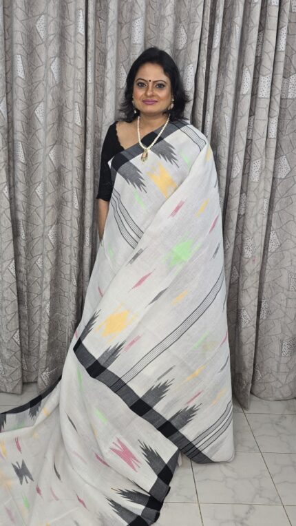 White Body with Black Par Monipuri Saree with Running Blouse Piece